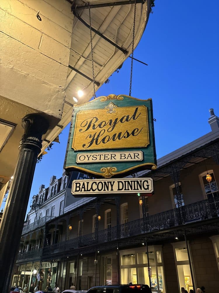 Royal House Oyster Bar