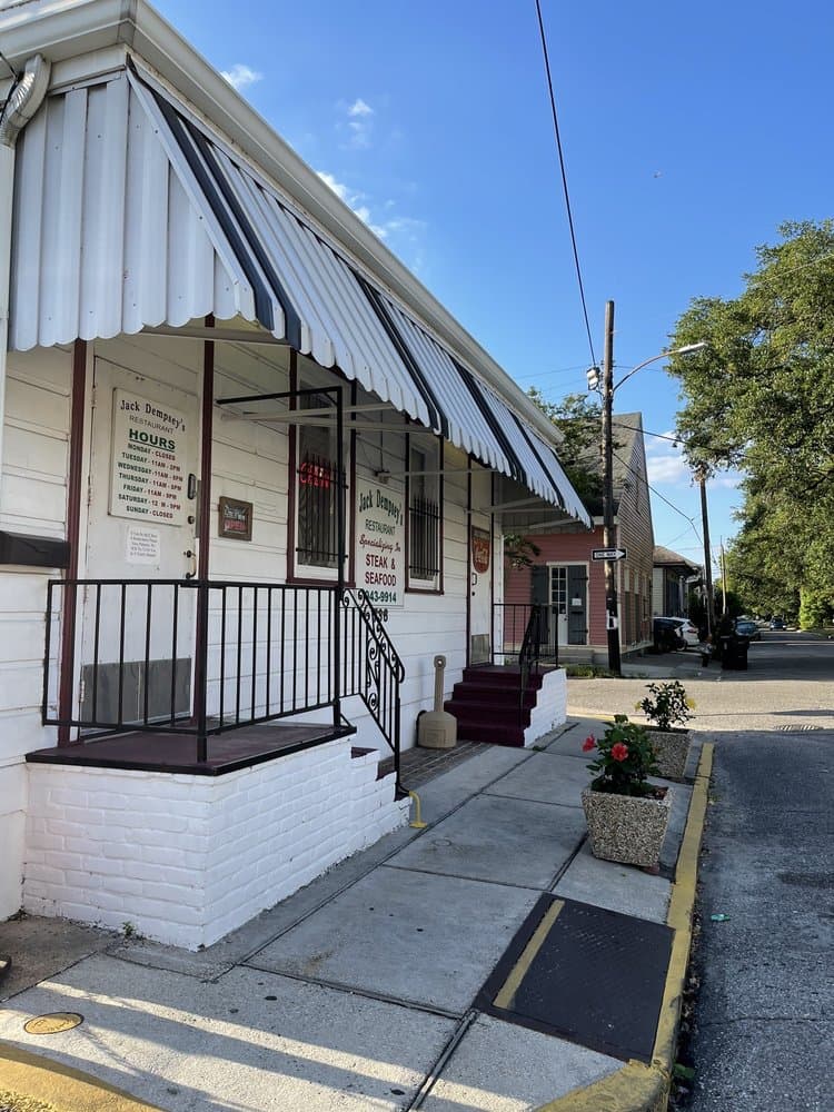 Jack Dempsey's Restaurant