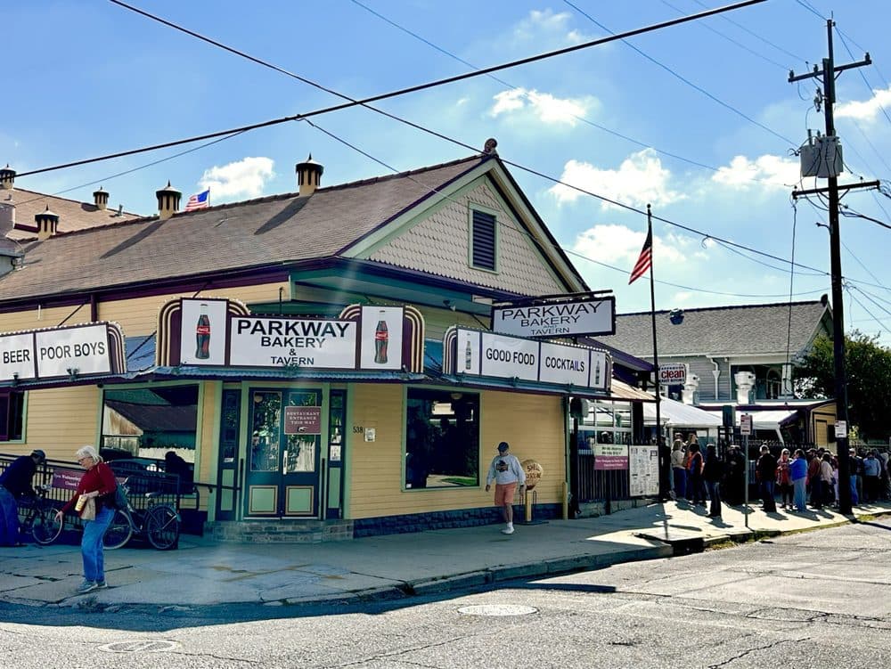 Parkway Bakery & Tavern